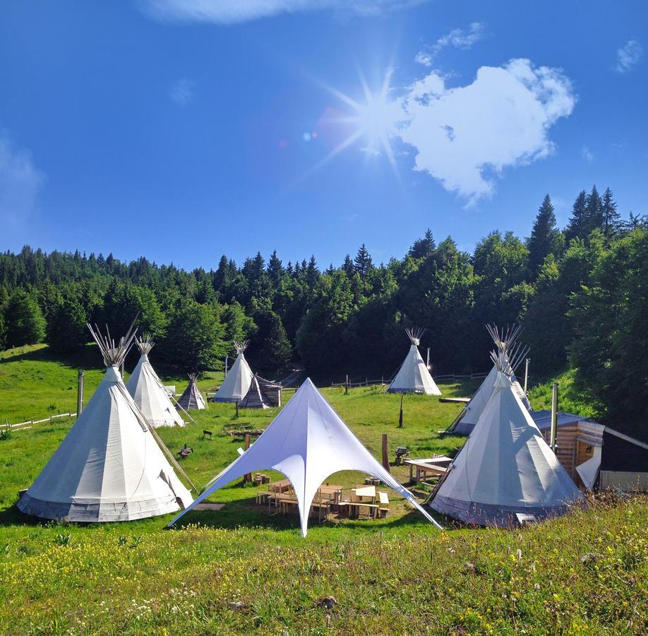 La Féclaz Village Tipi מראה חיצוני תמונה