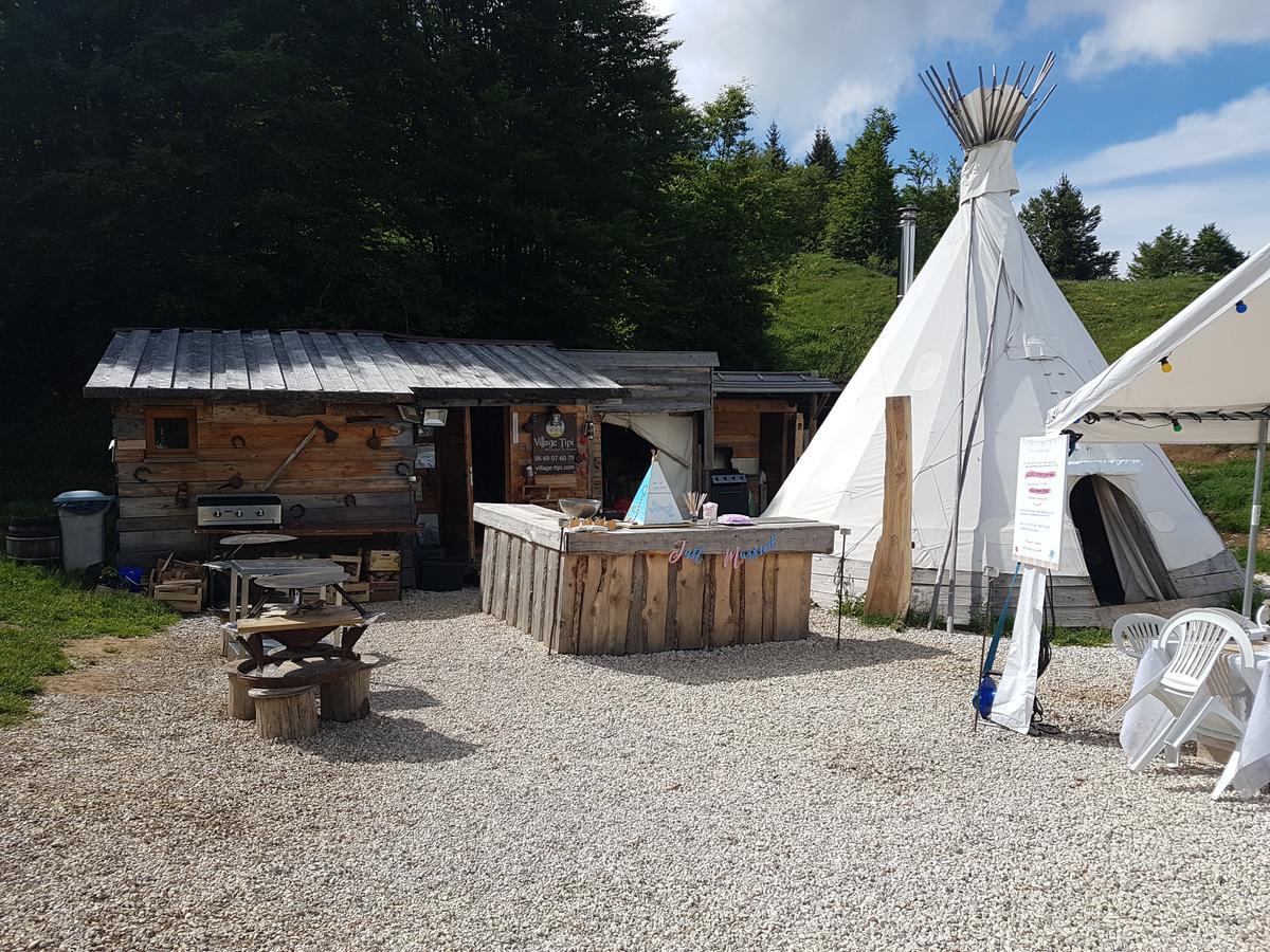 La Féclaz Village Tipi מראה חיצוני תמונה